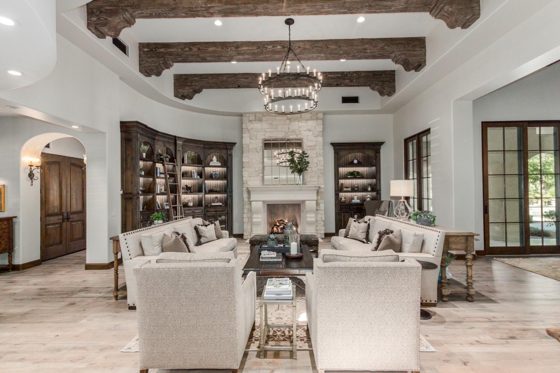  : Paradise Valley Traditional  : CASA DEL REY HOMES