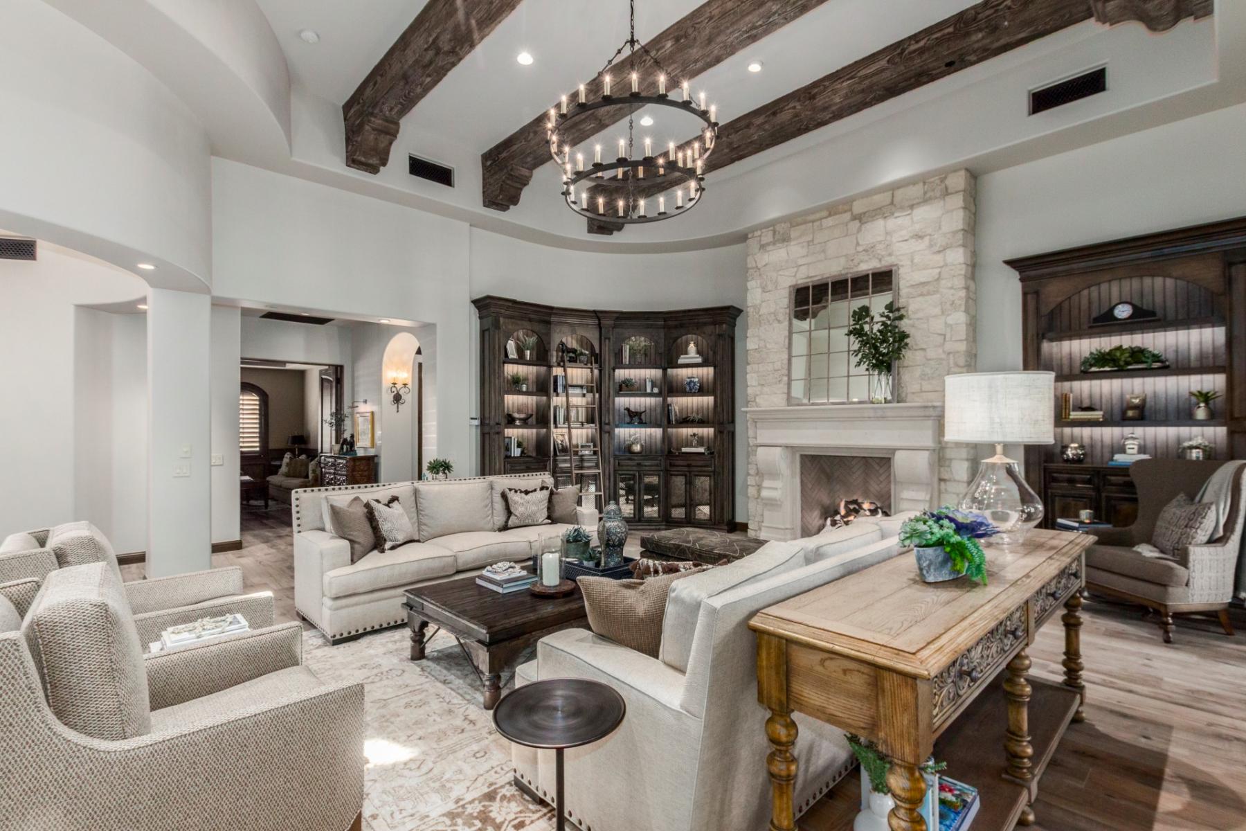  : Paradise Valley Traditional  : CASA DEL REY HOMES