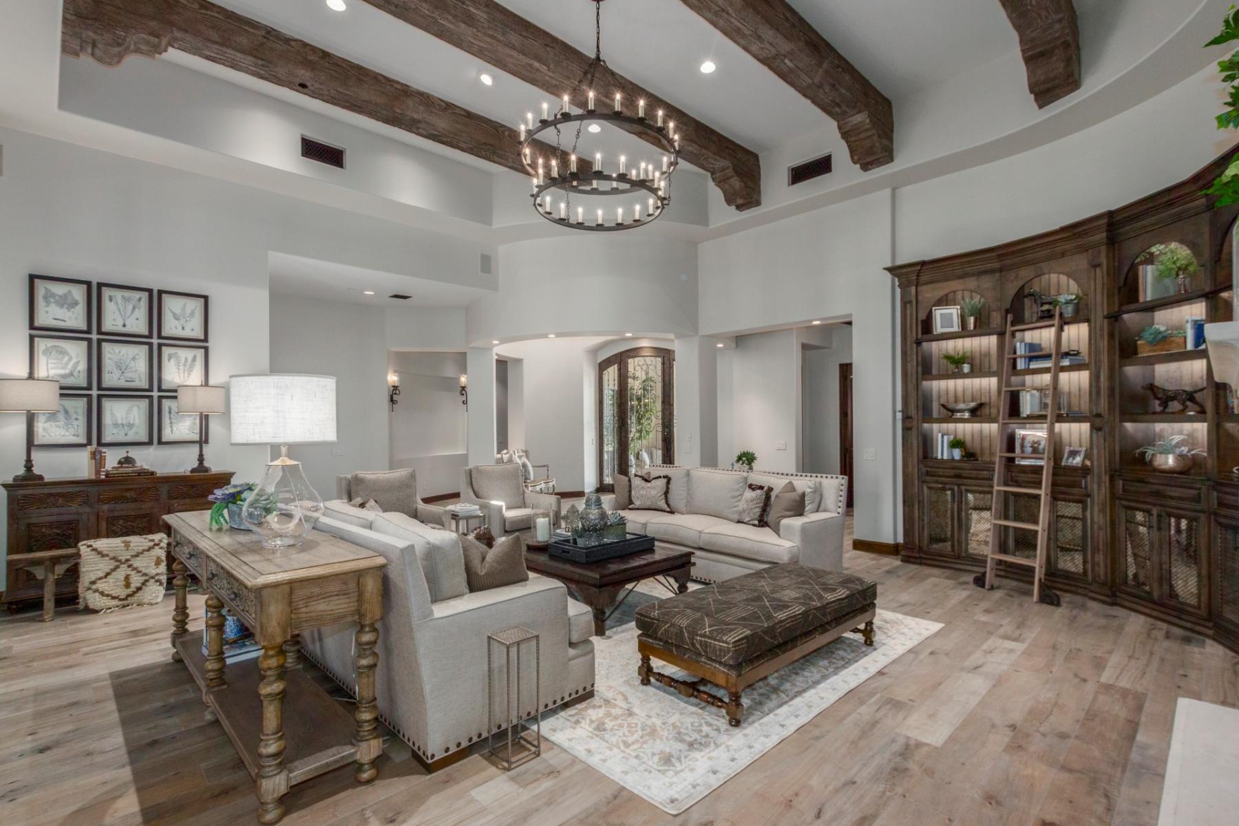  : Paradise Valley Traditional  : CASA DEL REY HOMES