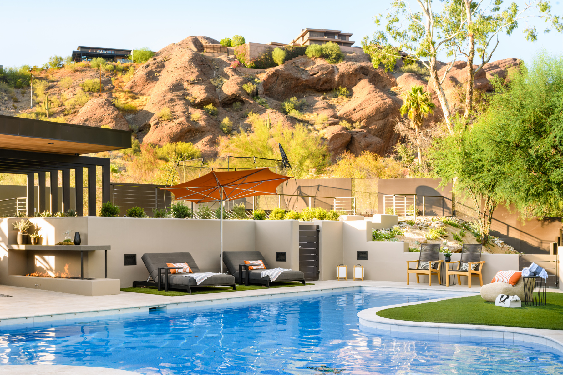  : Camelback Mountain  : CASA DEL REY HOMES