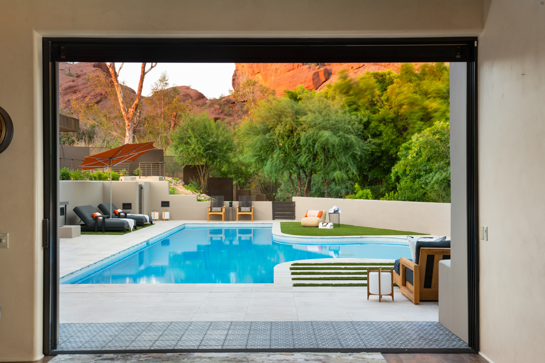  : Camelback Mountain  : CASA DEL REY HOMES