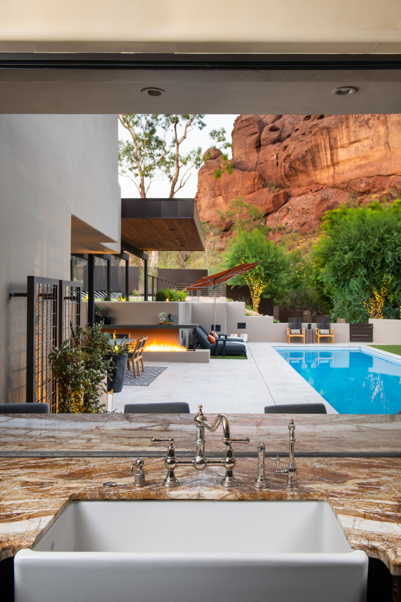  : Camelback Mountain  : CASA DEL REY HOMES